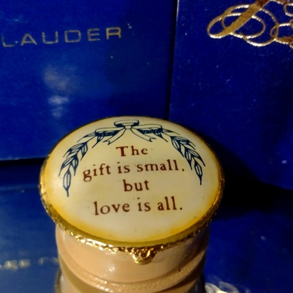 The Gift is Small But Love Is All Solid Youth Dew Perfume NWT 🎁 - Picture 4 of 6